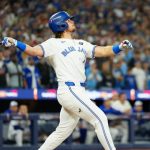 World_Series_Baseball_75141