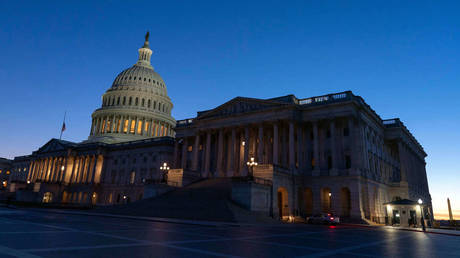 US lawmakers fail to block Venezuela strikes